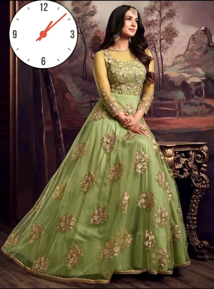 ladki ka kapde